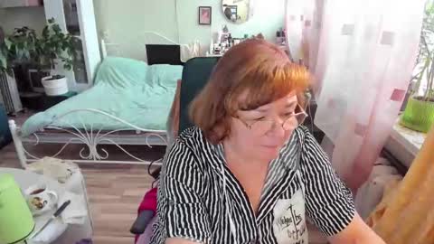 Flowerlower online show from 8, 2, 2026