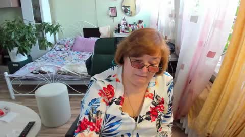 Flowerlower online show from 6, 3, 2026