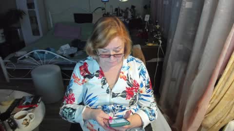 Flowerlower online show from 6, 4, 2026