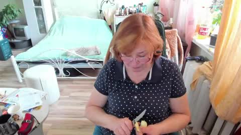 Flowerlower online show from 2, 6, 2026