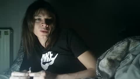 Snapshot of flowpinou chatting on 19, 12, 2024 Emmy online show from 19, 12, 2024