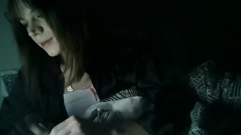 Snapshot of flowpinou chatting on 26, 12, 2024 Emmy online show from 26, 12, 2024