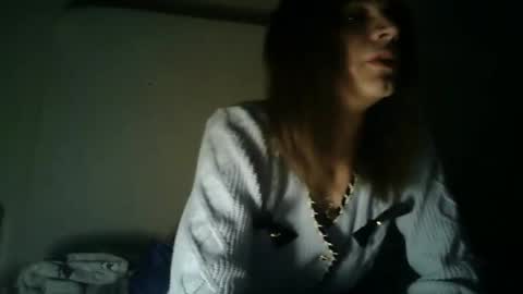 Snapshot of flowpinou chatting on 28, 12, 2024 Emmy online show from 28, 12, 2024