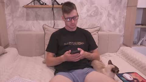 Fluffy and Krut online show from 13, 7, 2026