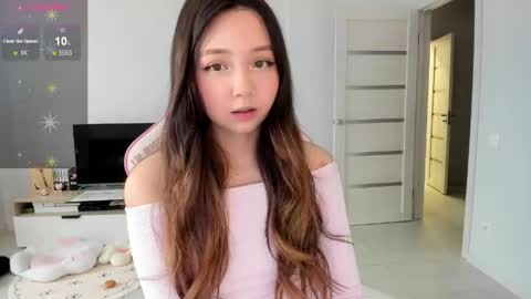Snapshot of fluffy_rose chatting on 24, 5, 2026 Rose online show from 24, 5, 2026