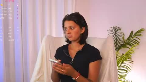LilLisa online show from 2, 8, 2026