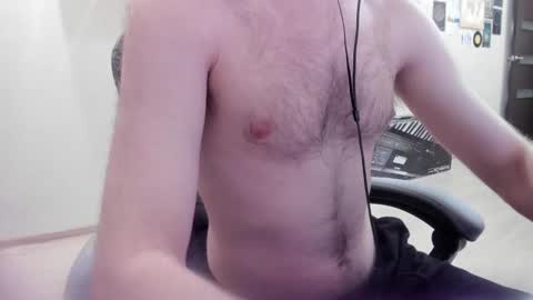 fluffycat  online show from 15, 2, 2025