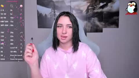 Snapshot of flufyfoxx chatting on 30, 6, 2026 Lina online show from 30, 6, 2026