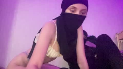 Fluttershyxxx online show from 3, 7, 2026