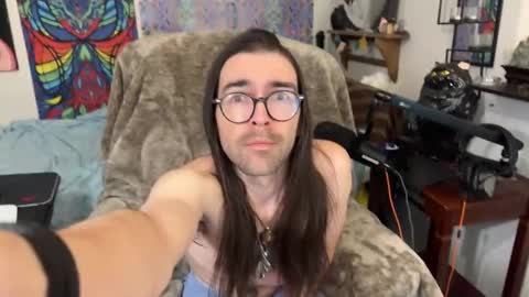 Chris online show from 9, 2, 2025