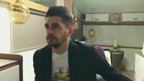 independent model online show from 22, 3, 2026