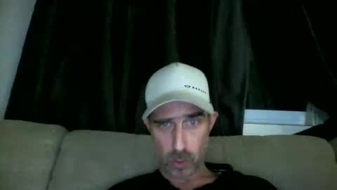 fouraide42 online show from 6, 1, 2026