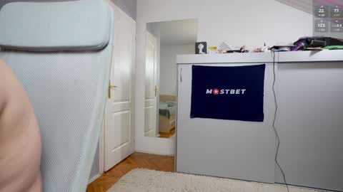 Snapshot of foxeslovefoxes chatting on 7, 12, 2024 CUSTOM PHOTOS AND VIDEOS -  online show from 7, 12, 2024