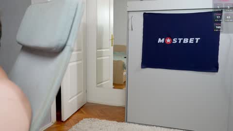 Snapshot of foxeslovefoxes chatting on 10, 12, 2024 CUSTOM PHOTOS AND VIDEOS -  online show from 10, 12, 2024