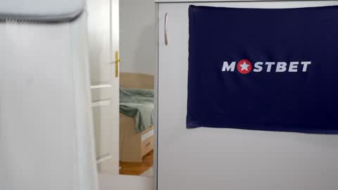 Snapshot of foxeslovefoxes chatting on 12, 1, 2025 CUSTOM PHOTOS AND VIDEOS -  online show from 12, 1, 2025