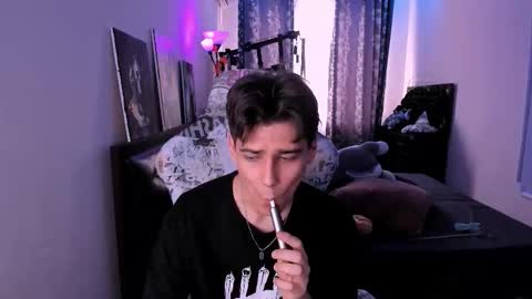 Foxicfu online show from 8, 3, 2026