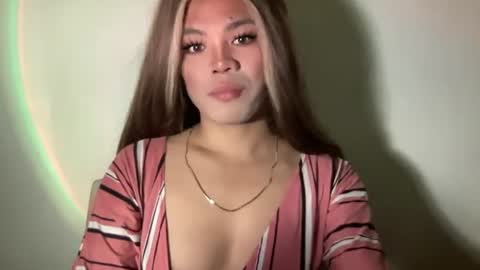 Snapshot of foxli_xx chatting on 5, 7, 2026 KITTY online show from 5, 7, 2026