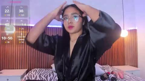 foxy_kylie online show from 17, 1, 2026