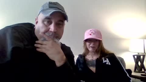 foxyfang online show from 6, 1, 2025