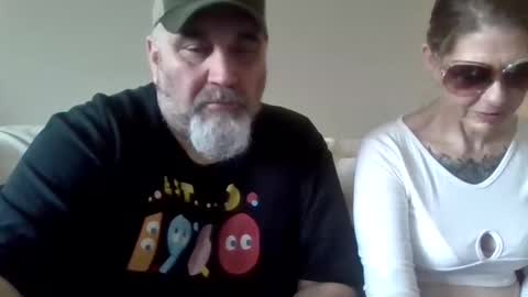 foxyfang online show from 27, 1, 2025