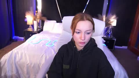 Maya online show from 7, 10, 2025