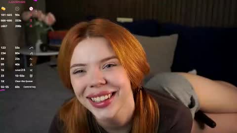 Jane Foxy online show from 5, 12, 2025