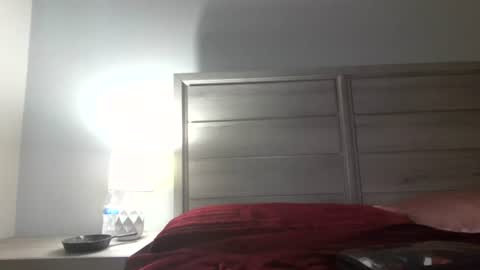 Snapshot of fragilemasochist chatting on 21, 7, 2026 Angel online show from 21, 7, 2026