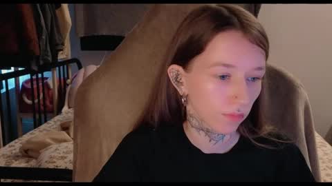 fran_bow online show from 14, 5, 2026