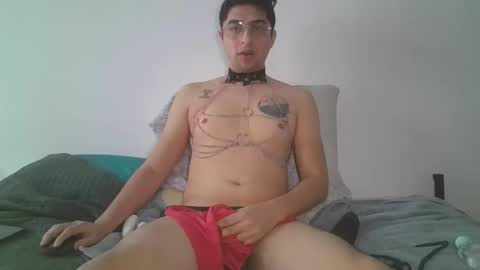 Snapshot of fran_boy chatting on 13, 12, 2025 fran online show from 13, 12, 2025