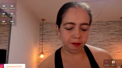          online show from 3, 12, 2025