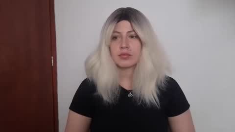Francesca online show from 7, 5, 2026
