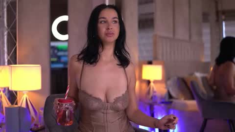 francescadante online show from 13, 9, 2025