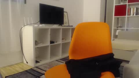 francescosal online show from 4, 10, 2025