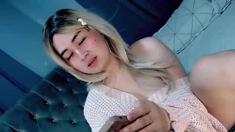 LOVE online show from 4, 5, 2026