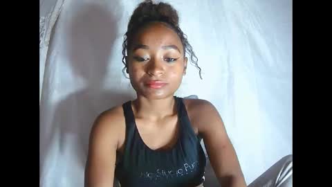 francine925426 online show from 22, 11, 2025