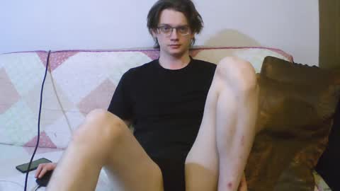 Snapshot of francisgray chatting on 4, 4, 2026 Frank online show from 4, 4, 2026