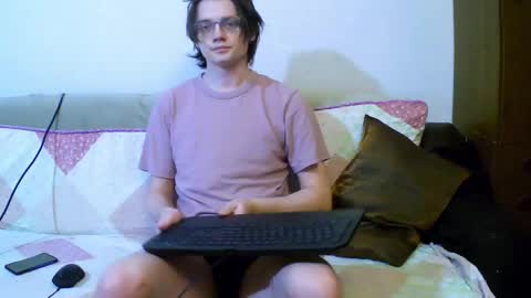 Snapshot of francisgray chatting on 14, 4, 2026 Frank online show from 14, 4, 2026