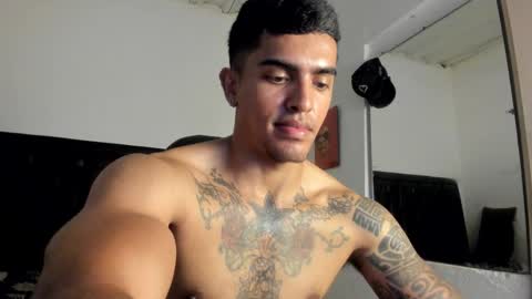 Snapshot of franco_ruiz_ chatting on 15, 2, 2025 franco online show from 15, 2, 2025