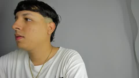 Snapshot of frank_castiglioni chatting on 2, 3, 2025 Castiglioni online show from 2, 3, 2025