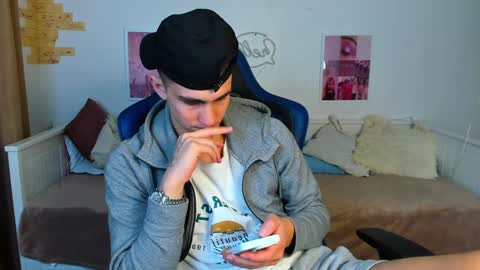 Frank online show from 7, 2, 2025