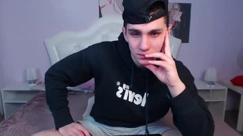 Frank online show from 22, 2, 2025