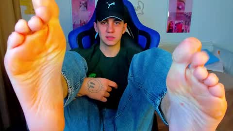 Frank online show from 8, 3, 2025