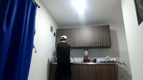 Snapshot of frankdanielsmolano chatting on 3, 7, 2026 frankdanielsmolano online show from 3, 7, 2026