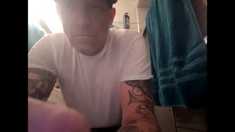 Famous Blue Eyes online show from 14, 4, 2026