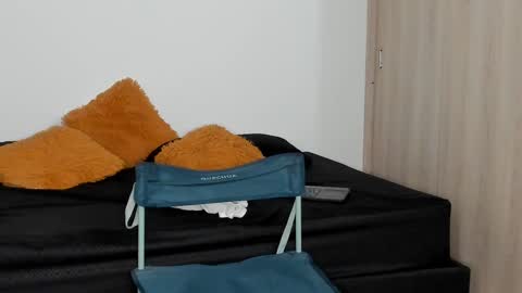 Snapshot of frankmyles01 chatting on 19, 2, 2025 frank online show from 19, 2, 2025