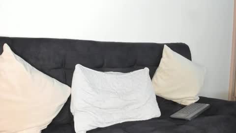 Snapshot of frankmyles01 chatting on 12, 11, 2025 frank online show from 12, 11, 2025