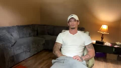 Snapshot of frankoafterdark chatting on 7, 5, 2026 Franco online show from 7, 5, 2026