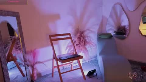 Fransheska online show from 17, 3, 2026