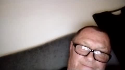 Snapshot of frauenfeind1 chatting on 6, 3, 2025 Wolfi online show from 6, 3, 2025