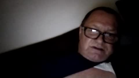 Snapshot of frauenfeind1 chatting on 21, 10, 2025 Wolfi online show from 21, 10, 2025